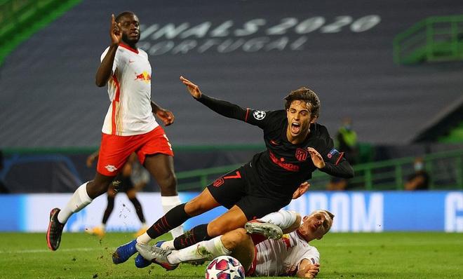 九游网页平台-新疆广汇队翻译罗杰