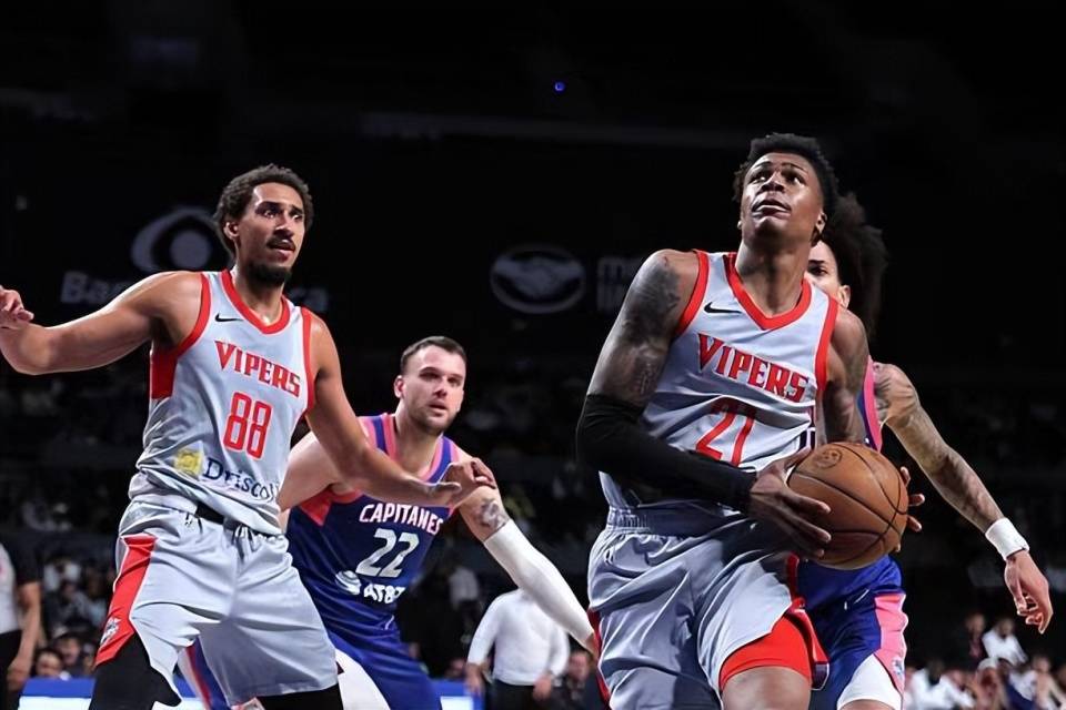 九游网页客户端-太狠了！波尔图围绕CBA常规赛队长鼓劲Karsa在篮网比赛中惊险取胜，波尔图状态回暖备战NBA季后赛(wtt挑战赛多哈站波尔逆转张本登顶)