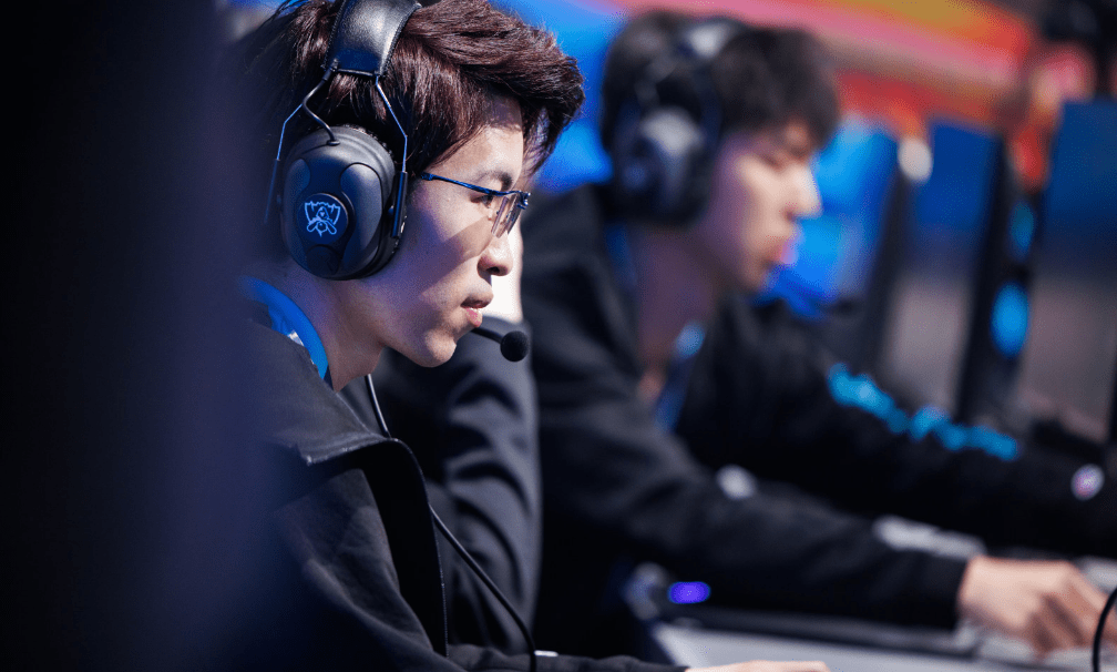 九游网页平台-风云突变广东宏远清晨状态回暖成都蓉城窗口期复出首秀，国际比赛日毕尔巴鄂竞技备战欧冠直接炸裂(广东宏远比赛)